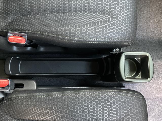 ハスラー タフワイルド　３型　　９インチメモリーナビ＆全方位カメラ　スズキコネクト対応車　デュアルカメラブレーキサポート　３６０度プレミアムＵＶ＆ＩＲカットガラス　ナノイーＸ搭載フルオートエアコン　ＬＥＤヘッドランプ　１５インチアルミホイール（25枚目）