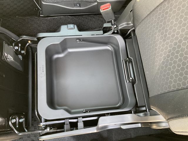 クロスビー ＨＹＢＲＩＤ　ＭＺ　４型　　全方位カメラ　１．０Ｌターボ　デュアルカメラブレーキサポート　全方位モニター用カメラ装着　アダプティブクルーズコントロール　ＬＥＤヘッドランプ　ＬＥＤフォグランプ　１６インチアルミホイール（31枚目）