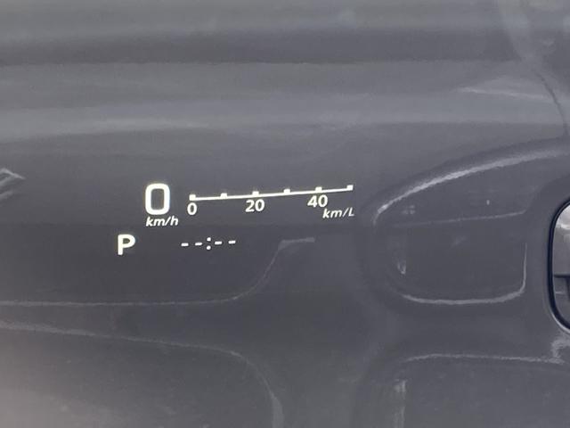 アルト ＨＹＢＲＩＤ　Ｘ　３型　　　　ＬＥＤヘッドライト　デュアルセンサブレーキサポートＩＩ　スズキコネクト対応　全方位モニター用カメラ　１４インチアルミホイール　ヘッドアップディスプレイ　オートライト　ＵＳＢ電源ソケット（22枚目）