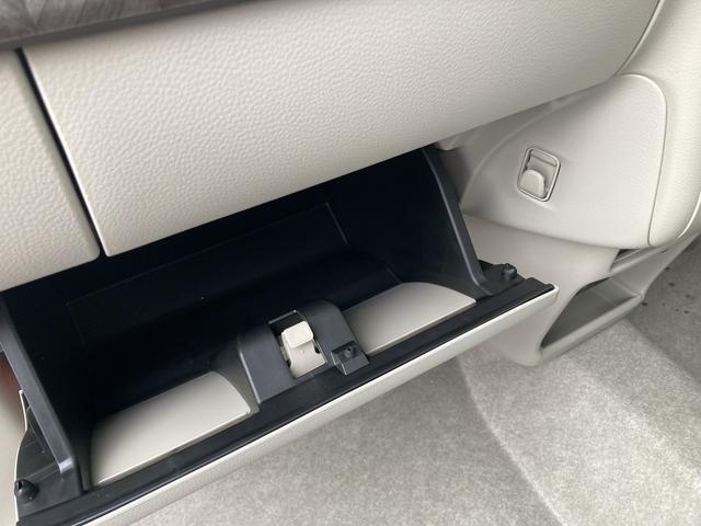 アルトラパンＬＣ ＬＣ　ＨＹＢＲＩＤ　Ｘ　６型　　全方位モニター用カメラ装備　ナノイーＸ搭載フルオートエアコン　プレミアムＵＶ＆ＩＲカットガラス　シートヒーター　１４インチアルミホイール　ＬＥＤヘッドライト　フロント・リヤパーキングセンサー（35枚目）