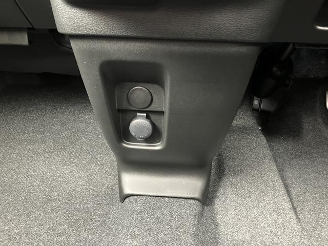 スペーシアカスタム カスタム HYBRID XS 全方位C 純正ナビ ☆先行車発進・信号切り替わりお知らせ機能☆前後誤発進抑制装置☆前後パーキングセンサー☆クルーズコントロール☆車線維持支援・逸脱抑制機能☆車線逸脱・ふらつき警報☆オートライト☆ヘッドアップディスプレイ☆(12枚目)