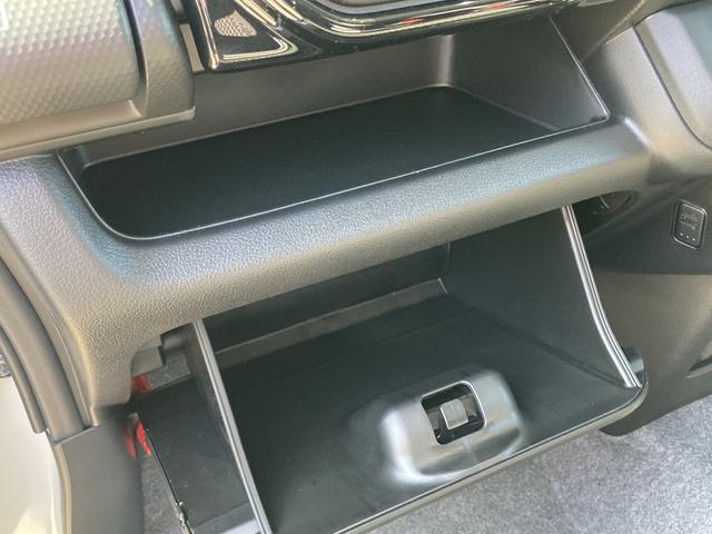 �O���[�u�{�b�N�X