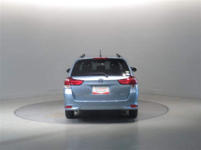 カローラフィールダー ハイブリッドＧ　衝突被害軽減システム　メモリーナビ　フルセグ　バックカメラ　ＥＴＣ　ＣＤ　ミュージックプレイヤー接続可　ＤＶＤ再生　ＬＥＤヘッドランプ　スマートキー　キーレス　ハイブリッド　ワンオーナー（5枚目）