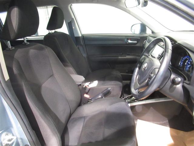 カローラフィールダー ハイブリッドＧ　衝突被害軽減システム　メモリーナビ　フルセグ　バックカメラ　ＥＴＣ　ＣＤ　ミュージックプレイヤー接続可　ＤＶＤ再生　ＬＥＤヘッドランプ　スマートキー　キーレス　ハイブリッド　ワンオーナー（13枚目）