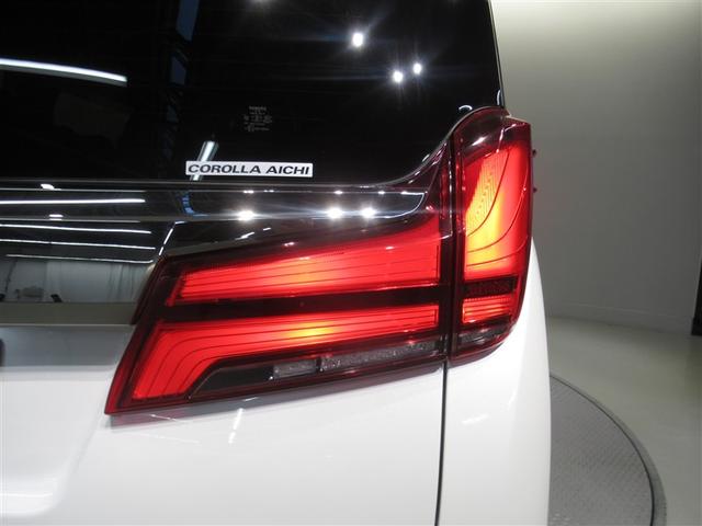 アルファード ２．５Ｓ　タイプゴールド　衝突被害軽減システム　メモリーナビ　フルセグ　バックカメラ　ＥＴＣ　ミュージックプレイヤー接続可　オートクルーズコントロール　ＬＥＤヘッドランプ　両側電動スライド　乗車定員７人　３列シート　キーレス（11枚目）