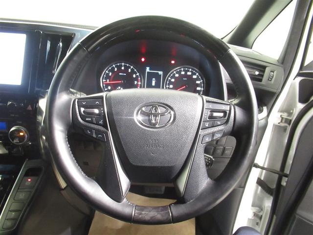 アルファード ２．５Ｓ　タイプゴールド　衝突被害軽減システム　メモリーナビ　フルセグ　バックカメラ　ＥＴＣ　ミュージックプレイヤー接続可　オートクルーズコントロール　ＬＥＤヘッドランプ　両側電動スライド　乗車定員７人　３列シート　キーレス（18枚目）