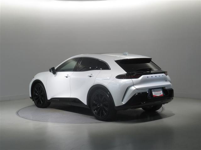 クラウンスポーツ Z 衝突被害軽減システム メモリーナビ フルセグ バックカメラ ETC ミュージックプレイヤー接続可 電動シート オートクルーズコントロール LEDヘッドランプ スマートキー キーレス 4WD(4枚目)