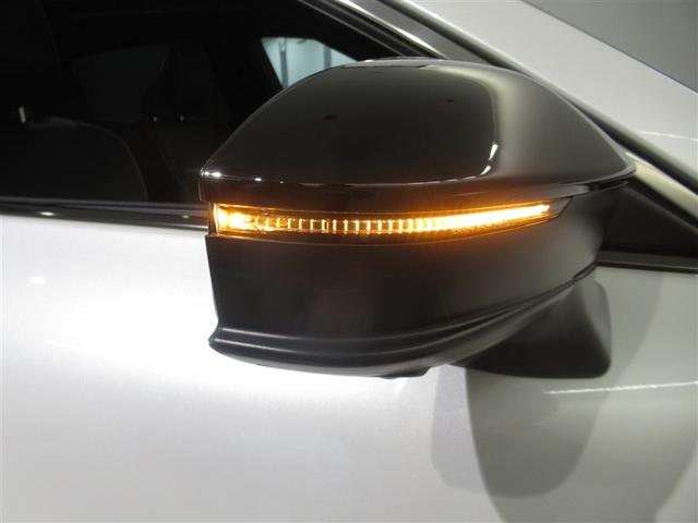 クラウンスポーツ Z 衝突被害軽減システム メモリーナビ フルセグ バックカメラ ETC ミュージックプレイヤー接続可 電動シート オートクルーズコントロール LEDヘッドランプ スマートキー キーレス 4WD(13枚目)