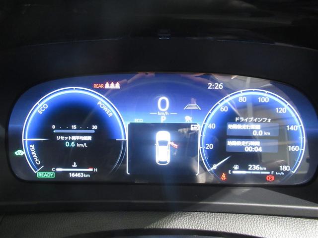 クラウンスポーツ Z 衝突被害軽減システム メモリーナビ フルセグ バックカメラ ETC ミュージックプレイヤー接続可 電動シート オートクルーズコントロール LEDヘッドランプ スマートキー キーレス 4WD(18枚目)