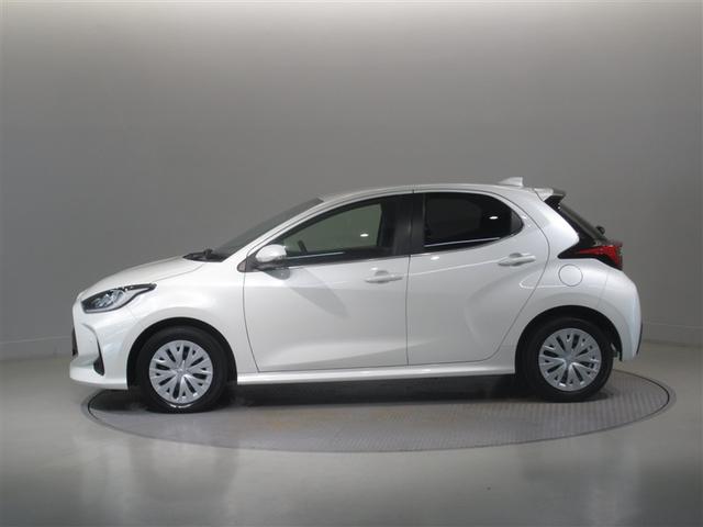 ヤリス ハイブリッドＺ　衝突被害軽減システム　メモリーナビ　フルセグ　バックカメラ　ＥＴＣ　ミュージックプレイヤー接続可　オートクルーズコントロール　ＬＥＤヘッドランプ　スマートキー　キーレス　ハイブリッド（3枚目）