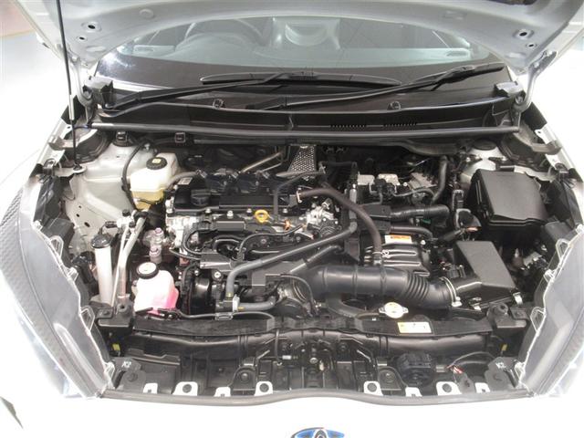 ヤリス ハイブリッドＺ　衝突被害軽減システム　メモリーナビ　フルセグ　バックカメラ　ＥＴＣ　ミュージックプレイヤー接続可　オートクルーズコントロール　ＬＥＤヘッドランプ　スマートキー　キーレス　ハイブリッド（11枚目）