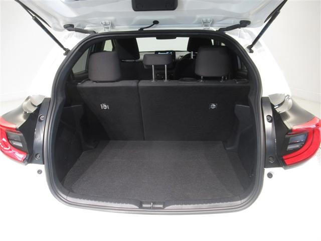 ヤリス ハイブリッドＺ　衝突被害軽減システム　メモリーナビ　フルセグ　バックカメラ　ＥＴＣ　ミュージックプレイヤー接続可　オートクルーズコントロール　ＬＥＤヘッドランプ　スマートキー　キーレス　ハイブリッド（12枚目）