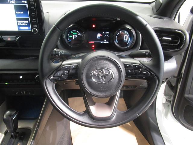 ヤリス ハイブリッドＺ　衝突被害軽減システム　メモリーナビ　フルセグ　バックカメラ　ＥＴＣ　ミュージックプレイヤー接続可　オートクルーズコントロール　ＬＥＤヘッドランプ　スマートキー　キーレス　ハイブリッド（16枚目）