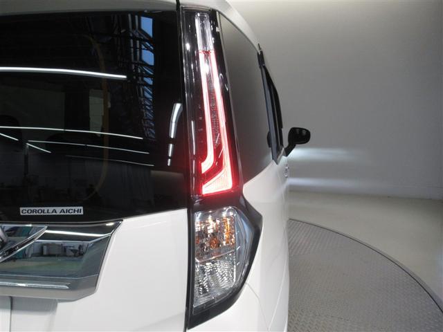 ルーミー カスタムＧ　衝突被害軽減システム　メモリーナビ　フルセグ　バックカメラ　ＥＴＣ　ＣＤ　ミュージックプレイヤー接続可　ＤＶＤ再生　オートクルーズコントロール　ＬＥＤヘッドランプ　両側電動スライド　スマートキー（11枚目）