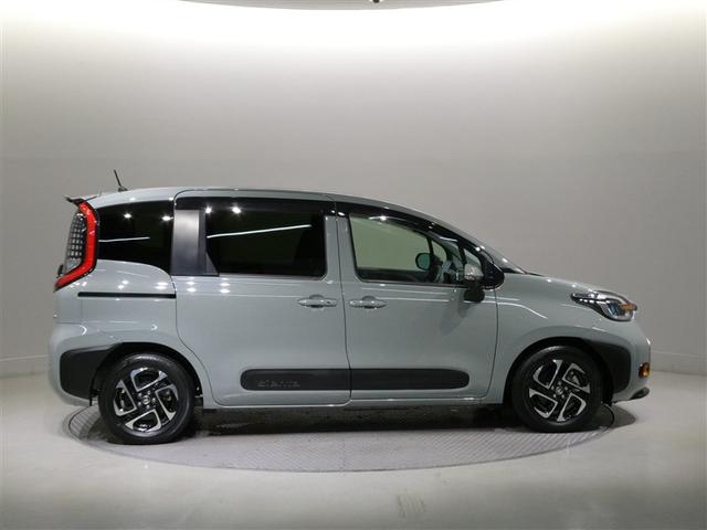 シエンタ ハイブリッドZ 衝突被害軽減システム メモリーナビ バックカメラ ETC ミュージックプレイヤー接続可 オートクルーズコントロール LEDヘッドランプ 両側電動スライド スマートキー キーレス ハイブリッド(7枚目)