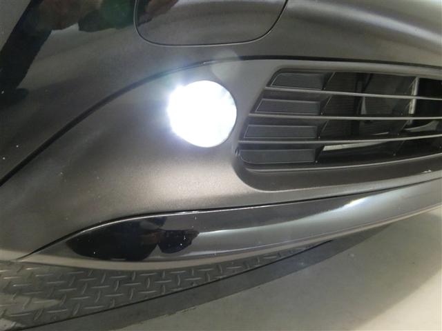 プリウス Ｓツーリングセレクション　衝突被害軽減システム　バックカメラ　ＥＴＣ　ミュージックプレイヤー接続可　オートクルーズコントロール　ＬＥＤヘッドランプ　スマートキー　キーレス　ハイブリッド　ワンオーナー（10枚目）