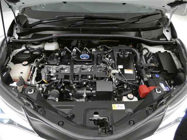 Ｃ－ＨＲ Ｇ　モード　ネロ　セーフティプラス　衝突被害軽減システム　メモリーナビ　バックカメラ　ＥＴＣ　ミュージックプレイヤー接続可　オートクルーズコントロール　ＬＥＤヘッドランプ　スマートキー　キーレス　ハイブリッド　ワンオーナー（12枚目）