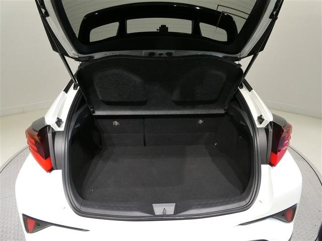 Ｃ－ＨＲ Ｇ　モード　ネロ　セーフティプラス　衝突被害軽減システム　メモリーナビ　バックカメラ　ＥＴＣ　ミュージックプレイヤー接続可　オートクルーズコントロール　ＬＥＤヘッドランプ　スマートキー　キーレス　ハイブリッド　ワンオーナー（13枚目）