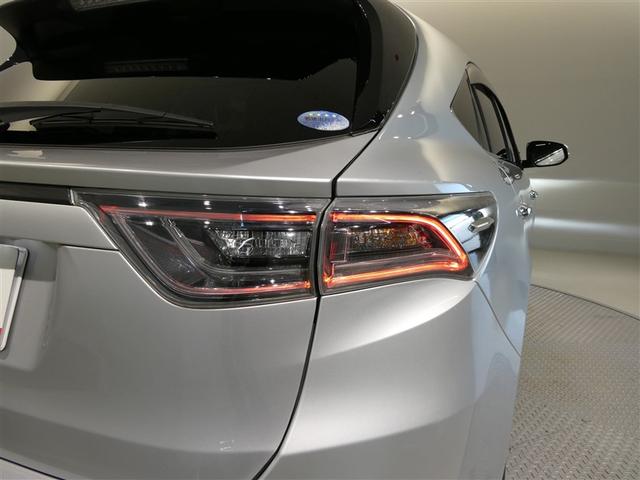 ハリアー エレガンス　メモリーナビ　フルセグ　バックカメラ　ＥＴＣ　ＣＤ　ミュージックプレイヤー接続可　ＤＶＤ再生　電動シート　ＬＥＤヘッドランプ　スマートキー　キーレス　アイドリングストップ（11枚目）