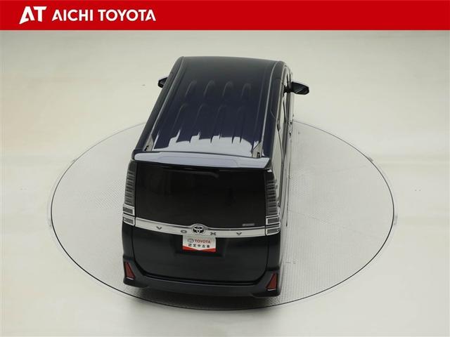 ヴォクシー ＺＳ　煌ＩＩＩ　スマートキ－　ドラレコ付き　オートクルーズ　バックモニタ－　盗難防止システム　アルミホイール　リアエアコン　地デジＴＶ　横滑り防止　ウォークスルー　ＡＢＳ　ＤＶＤ　エアバッグ　１オーナー　ＡＣ　ＡＵＸ（13枚目）
