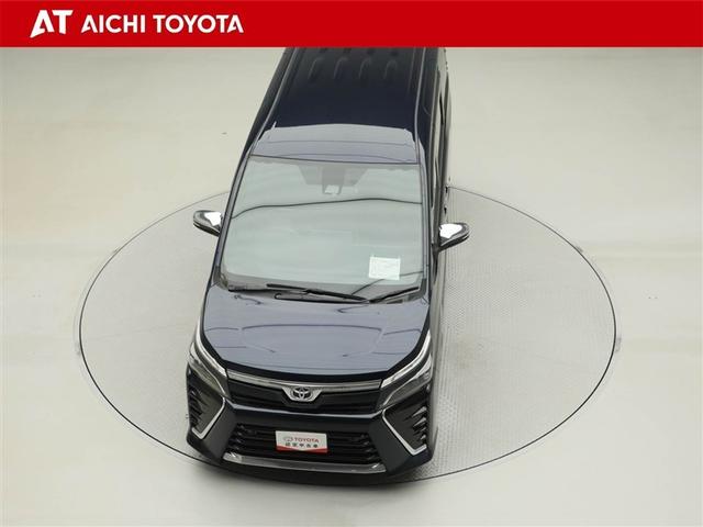 ヴォクシー ＺＳ　煌ＩＩＩ　スマートキ－　ドラレコ付き　オートクルーズ　バックモニタ－　盗難防止システム　アルミホイール　リアエアコン　地デジＴＶ　横滑り防止　ウォークスルー　ＡＢＳ　ＤＶＤ　エアバッグ　１オーナー　ＡＣ　ＡＵＸ（17枚目）