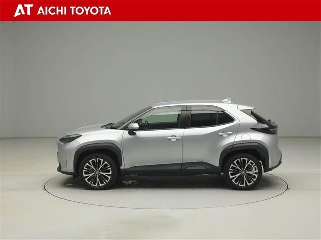 ヤリスクロス ハイブリッドＺ　クルーズＣ　横滑防止装置　リアカメラ　ワンオーナー車　フルセグ地デジ　ＬＥＤライト　メモリーナビゲーション　ナビ＆ＴＶ　盗難防止装置　電動シート　ドライブレコーダー　ＡＷ　キーレス　スマートキー（3枚目）
