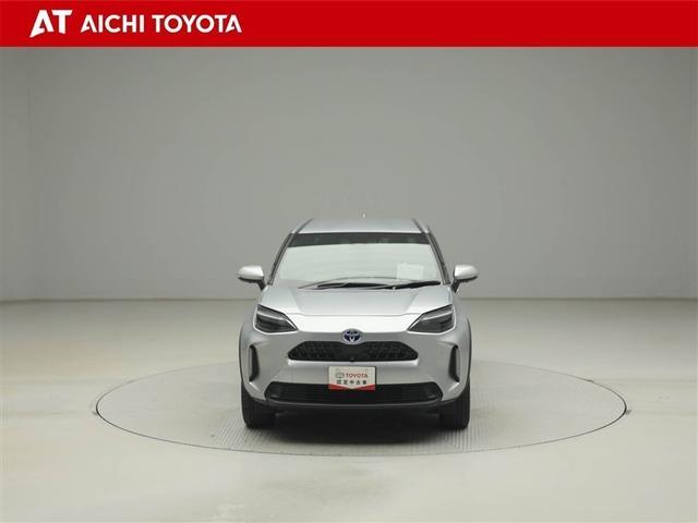 ヤリスクロス ハイブリッドＺ　クルーズＣ　横滑防止装置　リアカメラ　ワンオーナー車　フルセグ地デジ　ＬＥＤライト　メモリーナビゲーション　ナビ＆ＴＶ　盗難防止装置　電動シート　ドライブレコーダー　ＡＷ　キーレス　スマートキー（9枚目）