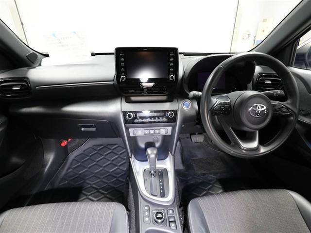 ヤリスクロス ハイブリッドＺ　クルーズＣ　横滑防止装置　リアカメラ　ワンオーナー車　フルセグ地デジ　ＬＥＤライト　メモリーナビゲーション　ナビ＆ＴＶ　盗難防止装置　電動シート　ドライブレコーダー　ＡＷ　キーレス　スマートキー（18枚目）