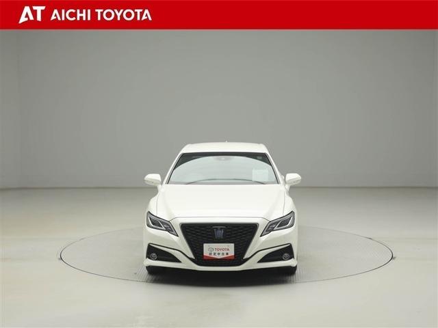 クラウンハイブリッド Ｓ　バックガイドモニター　メモリーナビゲーション　地デジＴＶ　ＥＴＣ車載器　電動シート　ＬＥＤヘッド　イモビライザー　メディアプレイヤー接続　横滑り防止装置　スマートキー　キーフリー　アルミホイール（9枚目）