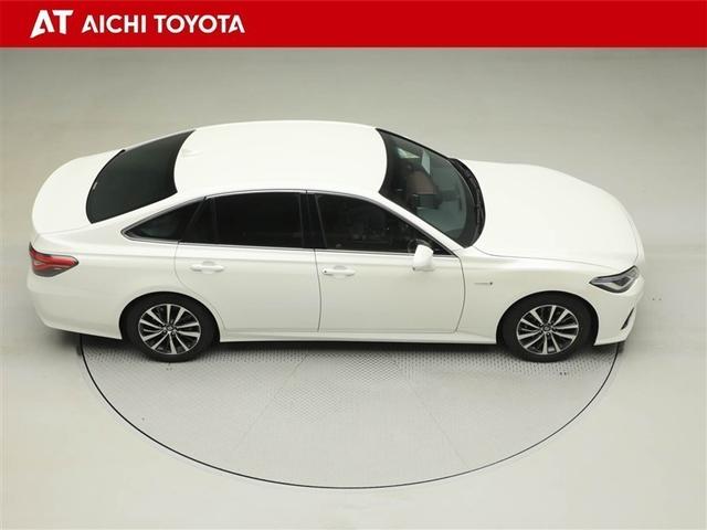クラウンハイブリッド Ｓ　バックガイドモニター　メモリーナビゲーション　地デジＴＶ　ＥＴＣ車載器　電動シート　ＬＥＤヘッド　イモビライザー　メディアプレイヤー接続　横滑り防止装置　スマートキー　キーフリー　アルミホイール（15枚目）