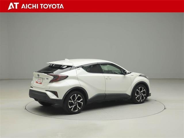 Ｃ－ＨＲ Ｇ　ハーフ革　ＴＳＳ　ワンオナ　ＤＶＤ再生可　ＬＥＤヘッド　バックモニタ　イモビライザー　ナビ＆ＴＶ　ＥＴＣ付　キーフリーシステム　スマキー　横滑り防止機能　クルーズＣ　エアバッグ　アルミ　ＡＵＸ端子（6枚目）