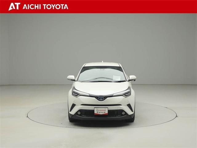 Ｃ－ＨＲ Ｇ　ハーフ革　ＴＳＳ　ワンオナ　ＤＶＤ再生可　ＬＥＤヘッド　バックモニタ　イモビライザー　ナビ＆ＴＶ　ＥＴＣ付　キーフリーシステム　スマキー　横滑り防止機能　クルーズＣ　エアバッグ　アルミ　ＡＵＸ端子（9枚目）