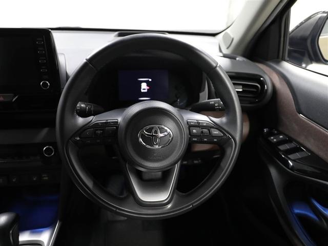 ヤリスクロス ハイブリッドＺ　ドライブレコーダ　インテリジェントキー　アルミホイル　ＬＥＤライト　１オ－ナ－　リアカメラ　ナビ　クルーズコントロール　横滑り防止システム　メモリーナビゲーション　電動シ－ト　パワステ　オートエアコン（24枚目）