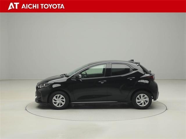 ヤリス Ｇ　バックモニタ－　誤発進抑制機能　１オーナー車　スマートキー　盗難防止装置　横滑り防止機能　キーレス　ＥＴＣ　オートエアコン　ＡＢＳ　運転席エアバック　サイドエアバッグ　ミュージックプレイヤー接続可（3枚目）