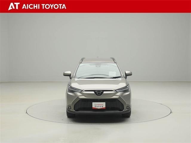 カローラクロス Ｚ　横滑り防止機能　１オ－ナ－　盗難防止装置　ドラレコ付　バックガイドモニター　クルーズコントロール　エアバッグ　キーフリーシステム　パワ－シ－ト　ＡＡＣ　ＥＴＣ車載器　ＡＷ　スマ－トキ－　ＡＢＳ（9枚目）