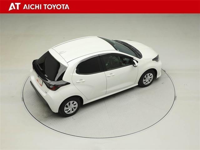 ヤリス ハイブリッドＧ　サイドエアバッグ　スマートキ　Ｂモニター　ドライブレコーダー　横滑り防止装置　クルコン　セキュリティアラーム　メディアプレイヤー接続　パワステ　キーフリー　オートエアコン　ＡＢＳ　Ｗエアバック（14枚目）