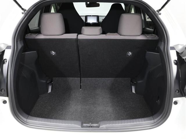 ヤリス ハイブリッドＧ　サイドエアバッグ　スマートキ　Ｂモニター　ドライブレコーダー　横滑り防止装置　クルコン　セキュリティアラーム　メディアプレイヤー接続　パワステ　キーフリー　オートエアコン　ＡＢＳ　Ｗエアバック（21枚目）