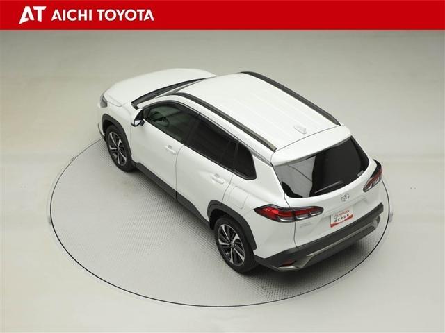 カローラクロス Ｚ　横滑り防止機能　１オ－ナ－　盗難防止装置　メモリナビ　ドラレコ付　バックガイドモニター　クルーズコントロール　地デジ　エアバッグ　キーフリーシステム　パワ－シ－ト　ＡＡＣ　ＥＴＣ車載器　ＡＷ　ナビＴＶ（12枚目）