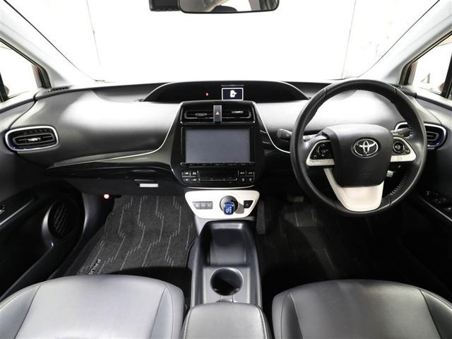 プリウス Ｓツーリングセレクション　レーダーブレーキサポート　フルオートエアコン　デュアルエアバック　バックモニタ－　ＡＷ　イモビ　ＥＳＣ　パワーウインド　スマキ－　ＥＴＣ車載器　サイドエアバック　フルセグ地デジＴＶ　ＤＶＤ再生可能（18枚目）