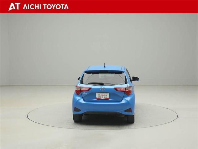 ヴィッツ Ｕ　スポーティパッケージ　バックカメラ　ＬＥＤライト　衝突軽減　ＥＴＣ　アイドリングストップ　ＤＶＤ（5枚目）