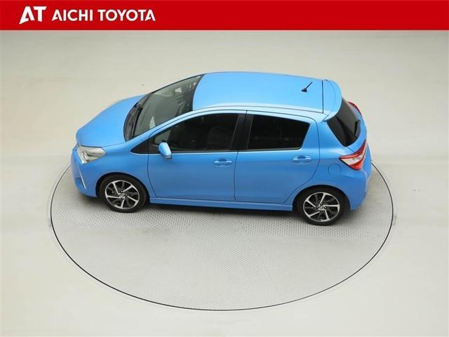 ヴィッツ Ｕ　スポーティパッケージ　バックカメラ　ＬＥＤライト　衝突軽減　ＥＴＣ　アイドリングストップ　ＤＶＤ（11枚目）