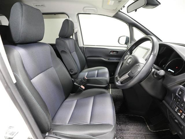 ヴォクシー ＺＳ　煌ＩＩ　スマートキー・プッシュスタート　寒冷地　バックガイドモニター　セキュリティアラーム　両側パワスラドア　１オーナー　ＥＴＣ車載器　地デジテレビ　ＶＳＣ　ＬＥＤライト　助手席エアバック　キーレスエントリー（19枚目）