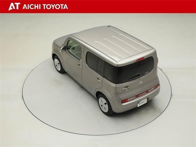 キューブ １５Ｘ　Ｖセレクション　フロントベンチシート　ＶＳＣ　ＤＶＤ再生可　セキュリティアラーム　１オーナー　ＡＵＴＯエアコン　エコモード　ＥＴＣ　ドラレコ　キ－フリ－　ＡＢＳ　パワーステアリング　運転席エアバッグ　パワーウィンドゥ（12枚目）