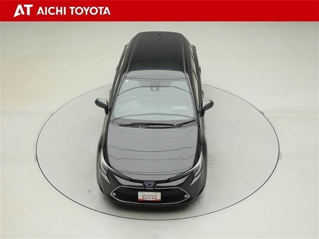 カローラツーリング ハイブリッド　ダブルバイビー　追突軽減ブレーキ　バックモニタ　ＤＶＤ　横滑防止　スマキー　ＬＥＤライト　デュアルエアバッグ　エアコン　オートクルーズ　サイドエアバッグ　ＥＴＣ付　ナビ　ＰＳ　キーフリー　ＡＢＳ　エアバック　ワンオナ（17枚目）