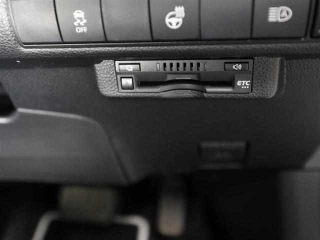 カローラツーリング ハイブリッド　ダブルバイビー　追突軽減ブレーキ　バックモニタ　ＤＶＤ　横滑防止　スマキー　ＬＥＤライト　デュアルエアバッグ　エアコン　オートクルーズ　サイドエアバッグ　ＥＴＣ付　ナビ　ＰＳ　キーフリー　ＡＢＳ　エアバック　ワンオナ（26枚目）