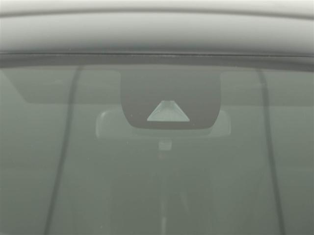 カローラツーリング ハイブリッド　ダブルバイビー　追突軽減ブレーキ　バックモニタ　ＤＶＤ　横滑防止　スマキー　ＬＥＤライト　デュアルエアバッグ　エアコン　オートクルーズ　サイドエアバッグ　ＥＴＣ付　ナビ　ＰＳ　キーフリー　ＡＢＳ　エアバック　ワンオナ（28枚目）