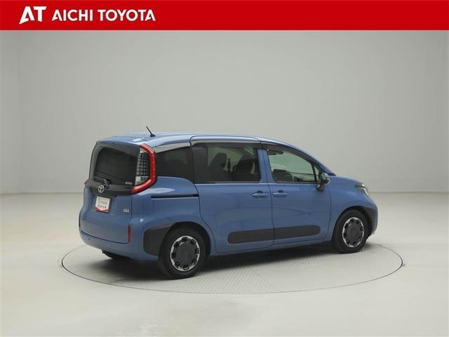 シエンタ ハイブリッドＺ　ＴＳＳ　エアバック　デモカー　キーレスエントリー　イモビライザー　ＴＶ　バックモニター　ＬＥＤヘッドライト　ＥＴＣ車載器　横滑り防止　スマートキー　オートエアコン　サイドエアバッグ　ＷＳＲＳ　ドラレコ（6枚目）