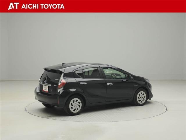 アクア Ｓスタイルブラック　ＡＵＸ端子　バックモニタ－　地デジフルセグ　ナビＴＶ　イモビライザー　ＬＥＤライト　スマートキープッシュスタート　１オーナー　ＥＴＣ付き　Ｗエアバッグ　キーフリ　メモリーナビゲーション　ドラレコ付き（6枚目）