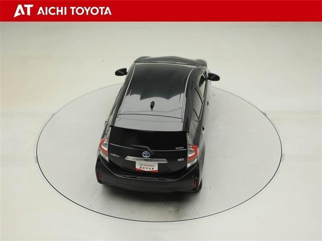 アクア Ｓスタイルブラック　ＡＵＸ端子　バックモニタ－　地デジフルセグ　ナビＴＶ　イモビライザー　ＬＥＤライト　スマートキープッシュスタート　１オーナー　ＥＴＣ付き　Ｗエアバッグ　キーフリ　メモリーナビゲーション　ドラレコ付き（13枚目）