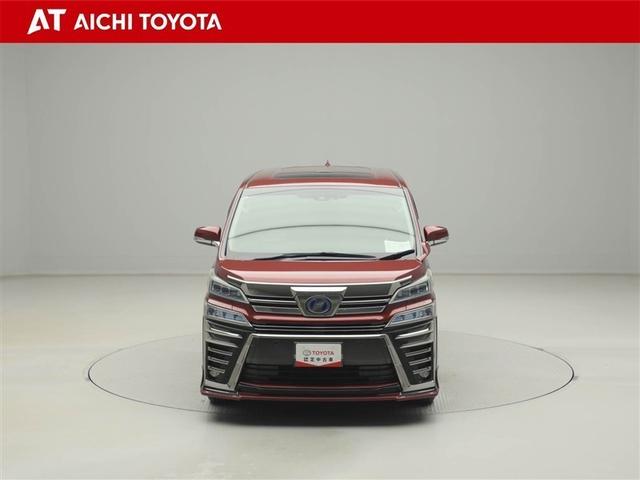 ヴェルファイアハイブリッド ＺＲ　両自動ドア　Ｗエアコン　衝突軽減　リヤカメラ　クルコン　横滑り防止機能　オートエアコン　盗難防止システム　電動シート　三列シート　ＬＥＤライト　スマキー　サイドエアバック　ＡＷＤ　エアバック　アルミ（9枚目）